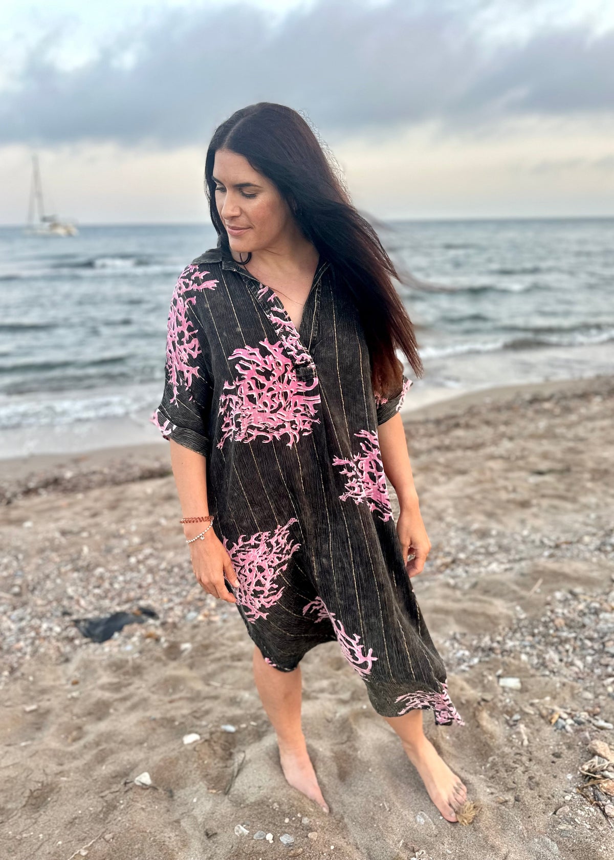 Vestido coral negro